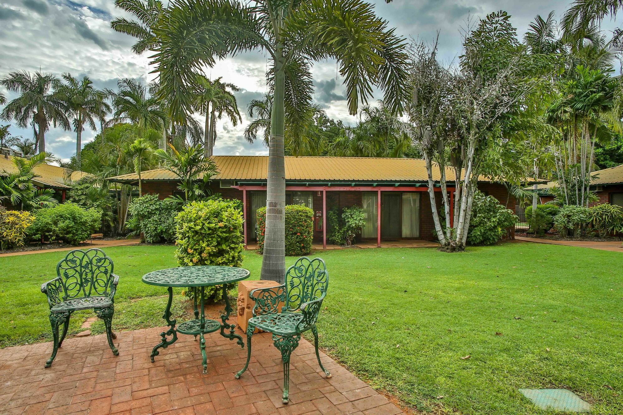 Bayside Holiday Apartments Broome Buitenkant foto